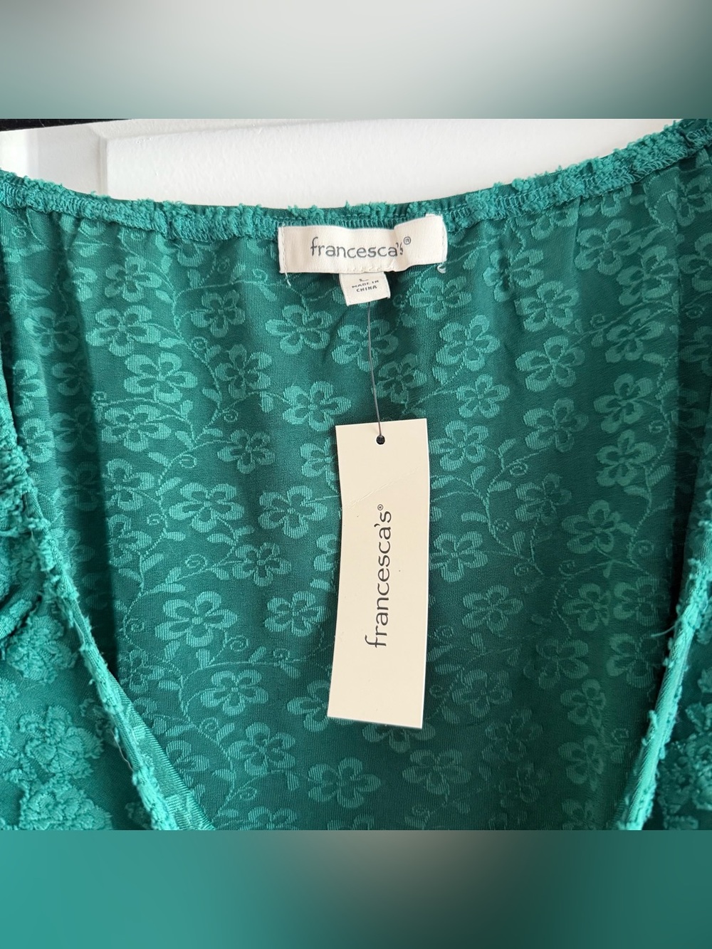 Francesca’s Green Floral Long Sleeve Bodysuit NWT - Picture 7 of 8